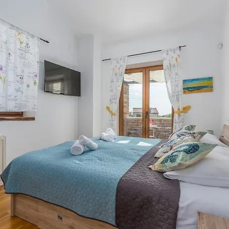Dada Villa